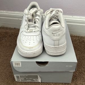 White Air force 1 (grade school)